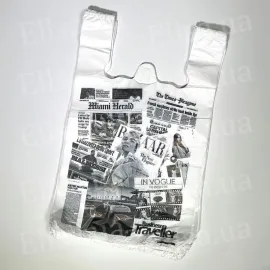 Newspaper T-shirt package 30x50cm